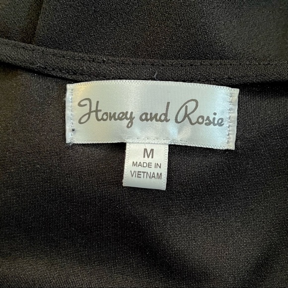 NWT Honey & Rosie romper Medium - Picture 8 of 9